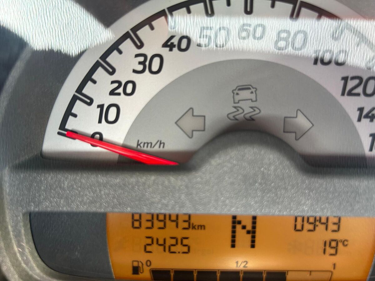 SMART FORTWO 1.0 PULSE MHD AUTO SPANISH LHD IN SPAIN 51000 MILES SUPERB 2012